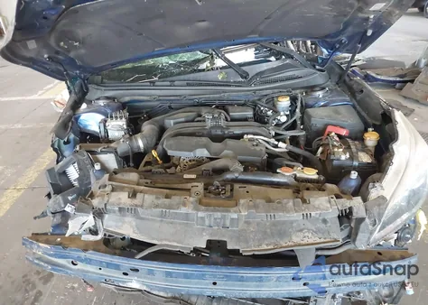 2016 Subaru Outback 2.5I Premium z USA, uszkodzony, nr VIN 4S4BSACC8G3244353